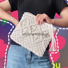 Shoulder Bags Womens Crochet Bag With Tassel Boho Solid Color Hollow Out Hand-Woven Straw Weave Crossbody Messenger ToteH24217