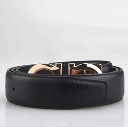 2024 Smooth Leather Belt Luxury Belts Designer for Men Big Buckle Male Chastity Top Fashion Mens Wholesale Y91Z