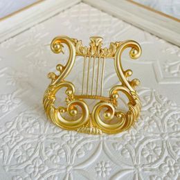 Brooches Vintage Golden Harp Brooch Jewellery Musical Suit Pin For Cardigan Sweater Retro Gift Items