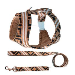 Dog Collars Leashes Designer Dog Harness And Leashes Set Classic Letter Pattern Dogs Harnesses No Choke Over-The-Head Soft Cotton Ad Dhulh