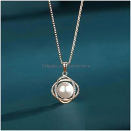 Pendant Necklaces Four Leaf Grass 925 Sier Pearl Necklace Womens Fashion Pendant Light Luxury Advanced New Single Jewellery Gift Drop De Dhbkx