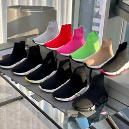 Designer Paris sock shoes men women Graffiti White Black Red Beige Pink Clear Sole Lace-up Neon Yellow socks speed runner trainers flat platform sneakers casual 35-45