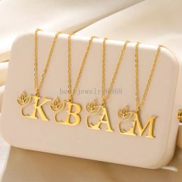 Beauty Flower Initial Necklace Women Girl Gifts Stainless Steel 18K Gold Color Letter Pendant Choker Necklaces Fashion Design A-Z Alphabet Jewelry