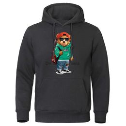 Men's Hoodies Sweatshirts Wearing A Guitar Is Fashionable To Wear A Teddy Bear Mens Hoody Hip Hop Clothes Loose Casual Sweatshirt Fashion Street Hoodie T240217