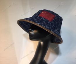 2021 sunblocksunblocks Modedesigner-Brief-Eimerhut für Herren und Damen, faltbare Kappen, dunkelblau, Fischer-Sonnenblende, geizige Krempe8330914