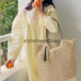 Shoulder Bags Straw Weave Tassel Tote Summer Beach for Women 2024 Large Capacity Fashion Bag Lady Handbags and PursesH24217