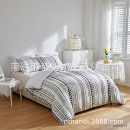 Bedding sets Three-Piece Bedding Set Bed Supplies Monochromatic Cut Flowers Dot Hair Ball Home Textile