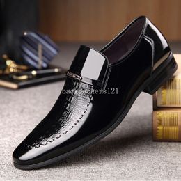 Pointed Toe Men Loafers Shoes Wedding Dress Luxury Designer Shoes Man Formal Crocodile Shoes Zapatos Oxfords