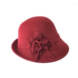 Berets Lady Fedoras Wool Hat Female Elegant Flower Hats Autumn And Winter Dome Cap British Woollen Basin B-8790