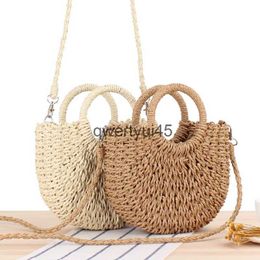 Shoulder Bags 2023 Summer andmade for Women Beac Weaving Ladies Straw Bag Wrapped Moon saped Top andle andbags TotesH24217