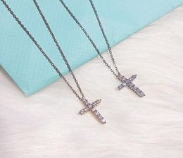 2021 summer men and women trend brand 1:1 fashion cross any diamond necklace luxury S925 jewelry lover pendant8650322