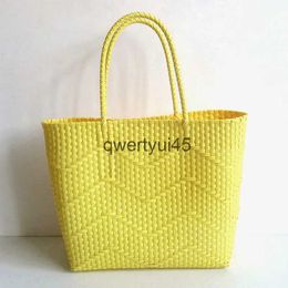 Shoulder Bags New Foreign Trade Plastic Slim Woven Portable Basket Vegetable Bag oliday Beac andbag Soulder WomensH24218