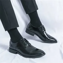 Dress Shoes Elegance Small Size Black Man Heels Boots For Boy Mens Formal Sneakers Sport Cool Resell Sapatos