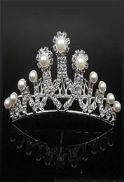 18007Cheap Crowns Popular Beautiful Hair Accessories Comb Crystals Rhinestone Bridal Wedding Party Tiara 453 inch197 inch 9911539