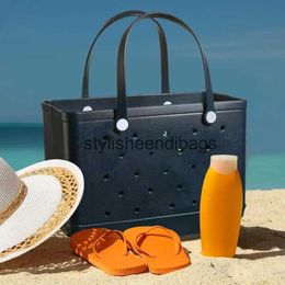 Totes Large Beach Tote Durable Stylish Women Handbag Washable Casual Hand Carry Waterproof Washable Rubber Tote Bag With Holes BagH24219