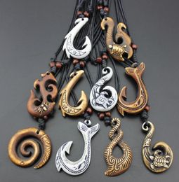 Fashion Jewellery Whole 10 PCS Mixed Style Hawaiian Jewellery Hand Carved Imitation Bone Fish Hook Pendant Necklace Amulet Gift MN6544300