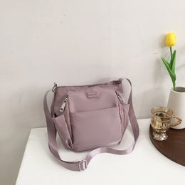 Fashionable single shoulder crossbody bag simple nylon bag trendy handbag for women