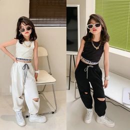 Summer fashion baby girl cotton sleeveless ultra-thin T-shirt top+drawstring torn pants set for children 2-piece set for 2-8 years 240218