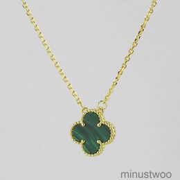 15mm Fashion Classic4four Leaf Clover Necklaces Pendants Motherofpearl Stainless Steel 18k Gold Plated for Women Girl Valentines Mothers Day Engageme 6EVO