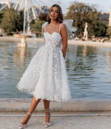 3D Floral Appliques Short Boho Wedding Dress Tea Length Spaghetti Straps A Line White Bridal Gowns Sweetheart Neck Princess Summer Beach Bride Dresses