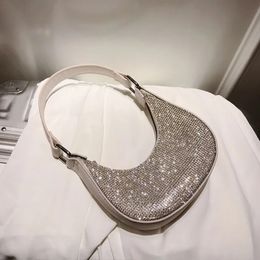 Diamonds Handbags For Women Fashion Saddle Bag Shiny Rhinestone Luxury Design Clutch Purse And Handbag Evening Party Small 240125