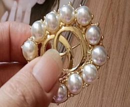 3Pcs Pearl Floral Crystal Brooch Rhoudium Pearl Flower Pins and Brooches for Women Wedding Bridal Corsage Decoration9398948