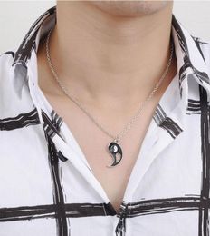 DI430 set Couple Necklaces Chinese Tai Chi Charm Stitching Pendant Chain Necklace Jewellery Brother Friend Lovers Gift4574290