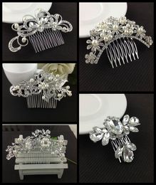 Trendy Women Wedding Jewelry Environmental Friendly Zinc Alloy Rhinestone Bride Hair Comb Accessories White Crystal Bridal Combs5820335