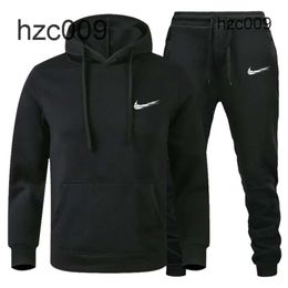 2024 New designer Mens tracksuits sweater trousers set Basketball streetwear sweatshirts sports suit Brand letter ik baby clothes thick Hoodies men pantsAW51