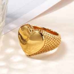 Rock Style Heart Signet Rings For Women Men Design 15mm Width Stainless Steel Jewelry Bulk Items Wholesale Lots 240125