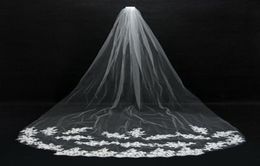 Elegant White OneLayer Long Bridal Veils With Lace Edge Applique Ivory Tulle Cheap Wedding Veil Wedding Accessory In Stock8039668