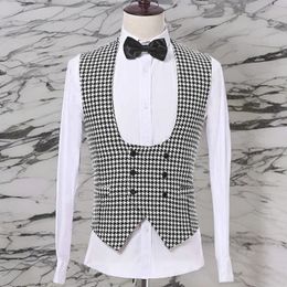 Cheque Plaid Suit Vest Men with Double Breasted for Gentleman Single Casual Houndstooth Waistcoat Fashion Costume 240125