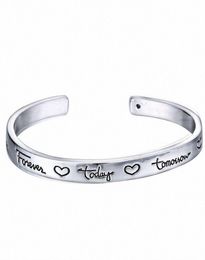 New Cuff Bracelet With Inspirational Letter Unique Personalised Engraved Bracelet Gifts For Friends Forever Silver Charms 2016 Cha2817145