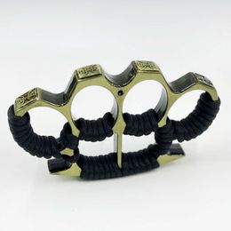 Thickened Finger Tiger Designer Outdoor Window Breaker Fist Buckle Four Set Hand for Self Defence 2TAE