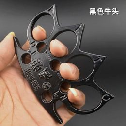 Niutou Four Finger Fist Set Hand Cl Designer Tiger Martial Arts Bracelet Car Equipment Ring 9K9E