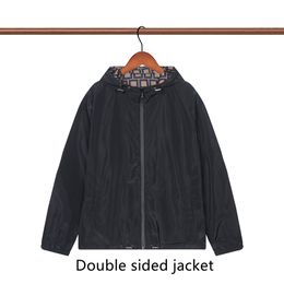 Mens designer jackets streetwear windbreaker hoodies sports jackets sun protection clothes ladies sportswear zipper Fashion thin jacket wear outerwear SSS