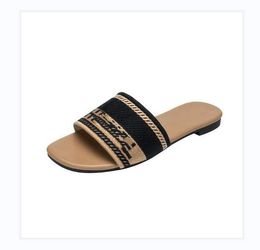 Paris Embroidered Dazzle Designer Slippers Womens Sandals Summer Beach Stripes Casual Flat Slippers Sliders women ladies flip flops Embroidery C Double Mules 666