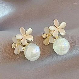 Stud Earrings Korean Exquisite Niche Flowers Pearl Earring For Women Fashion Jewelry