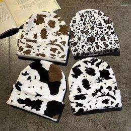 Berets Korean Black And White Vintage Fashion Cow Pattern Knitted Woolen Hat Autumn Winter Couple Versatile Leopard Beanie