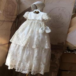 Vintage Lace Christening Gowns For Baby Girls Short Sleeves Appliqued Beads Baptism Dresses With Bonnet First Communication Dress21185903