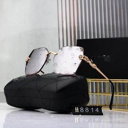 2024 Cross-border new ocean sunglasses retro fashion glasses for men and women lovers in Europe and America big frame sunglasses wholesale 8814