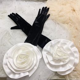 Womens Elegant White Flower Long Black Velvet Glove Female Spring Autumn Vintage Driving Pograph Performance Glove R1690240125