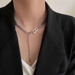 2022 New High end Instagram Versatile Titanium Steel Letter B Necklace Womens Fashion Trend Collar Chain Sweater Chain