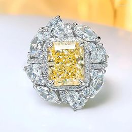 Cluster Rings 925 Sterling Silver Ring With Artificial Yellow Diamond Set Elegant And Versatile Women Engagement Jewellery