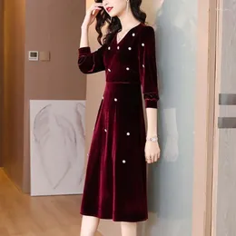Party Dresses Early Red Golden Velvet Dress Female Noble And Westernised French Casual V-neck Long Sleeve A-line Tops