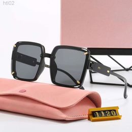 Designer Miu Sunglasses Miui Miuity Overseas Large Frame for Men and Women Street Photography Classic Travel Fashion Glasses 1120