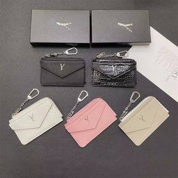 Designer Key Bag Selection Solid Colour Metal Button Chain Keychain Bank Card ID Bag Mens and Womens Fashion Personality