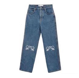 Jeans Womens Designer Trouser Legs Open Fork Tight Capris Denim Add Fleece Thicken Warm Slimming Loewe Jean Pants Brand Women Clothing Embroidery Printing