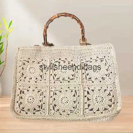 Totes Bohemian Rope Crochet Tote Bamboo Handle Handbags National Style Knitting Shoulder Bag Hollow Travel Beach Bags for Women 2023H24219