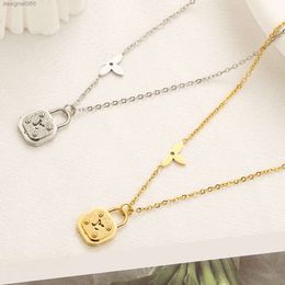 Designer Four-leaf Clover Necklace Charm Women Pendant Stainless Steel Non Fade Jewelry 2024 Wedding Love Gift Long Chain Brand Gold